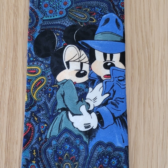 Vintage paisley Mickey & Minnie tie - Picture 2 of 3